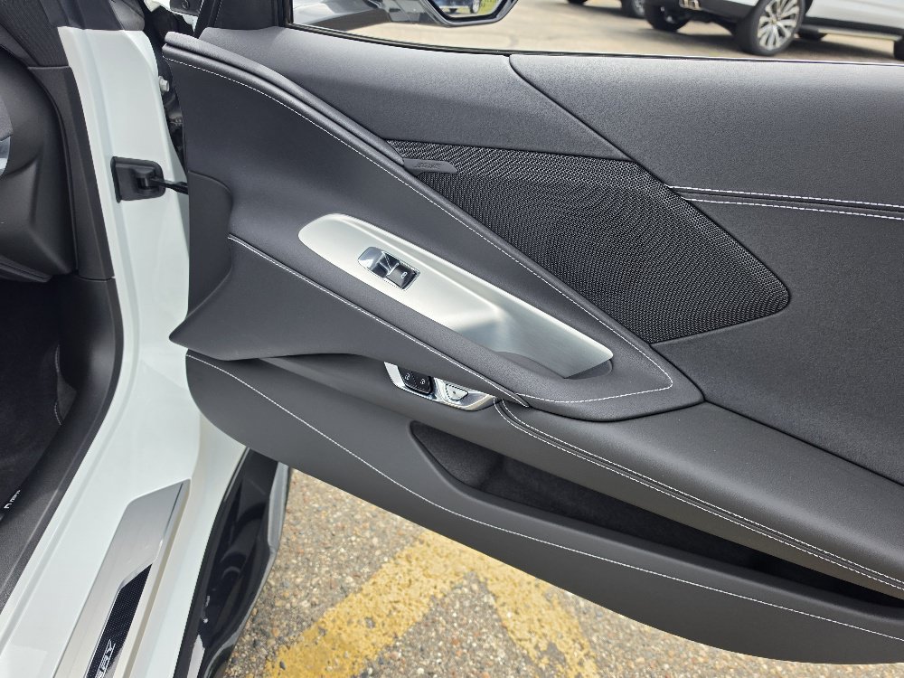 Used 2025 Chevrolet Corvette E-Ray w/ ZER Performance Package AWD/4WD image 12