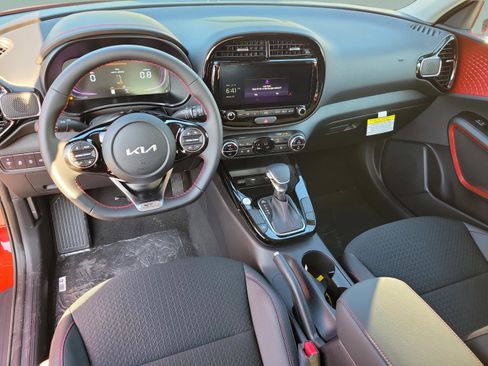 New 2025 Kia Soul GT-Line image 19