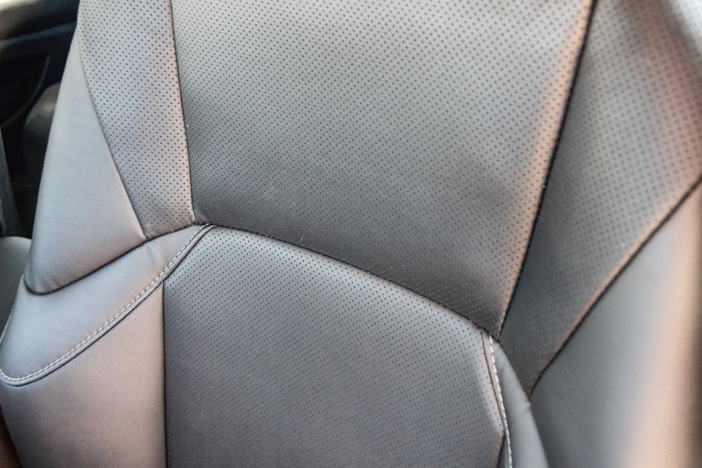 Certified 2025 Lexus ES 350 w/ Premium Package FWD image 25