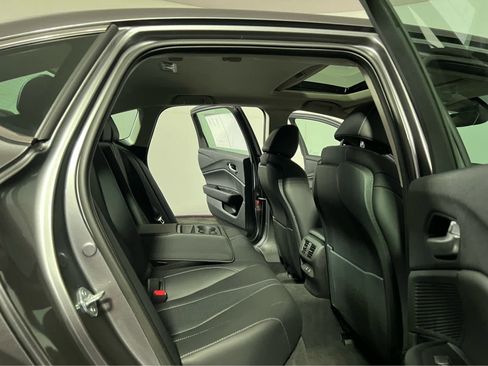 Used 2025 Acura TLX w/ Technology Package image 27