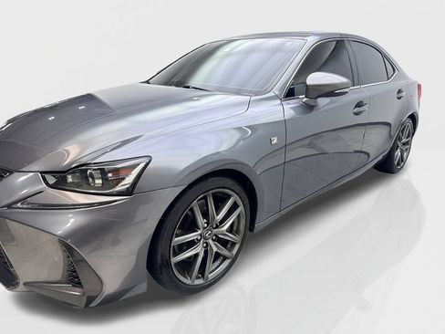 Used 2018 Lexus IS 300 F Sport w/ F Sport Package RWD image 11