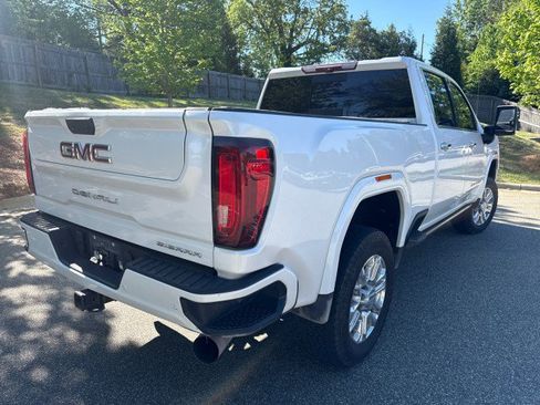 Used 2023 GMC Sierra 3500 Denali w/ Denali Ultimate Package image 4