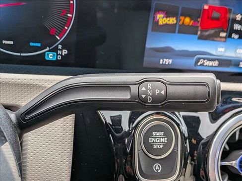 Certified 2025 Mercedes-Benz CLA 250 image 12