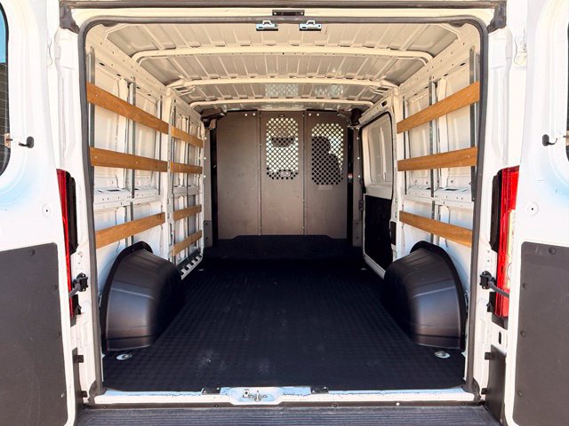 Used 2025 RAM ProMaster 2500 w/ U-Haul Equipment Group FWD image 16