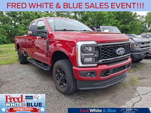 Used 2023 Ford F250 XLT w/ XLT Premium Package AWD/4WD image 1