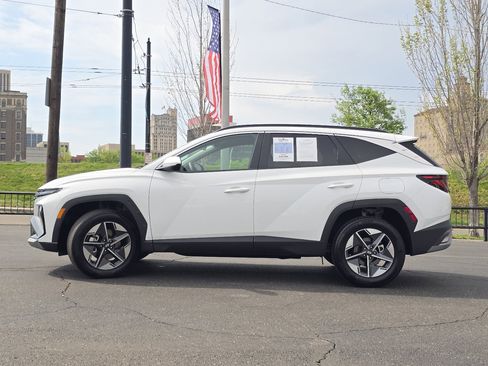 Used 2025 Hyundai Tucson SEL AWD/4WD image 22