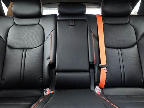 New 2026 Genesis GV70 2.5T Sport Prestige image 10