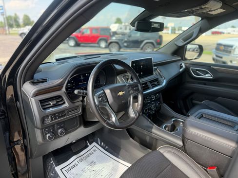 Used 2022 Chevrolet Tahoe Premier AWD/4WD image 17