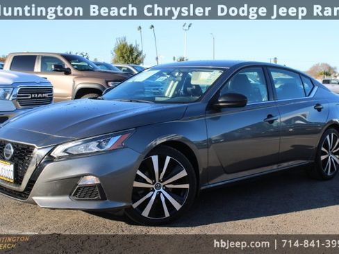 Used 2019 Nissan Altima 2.5 SR image 9