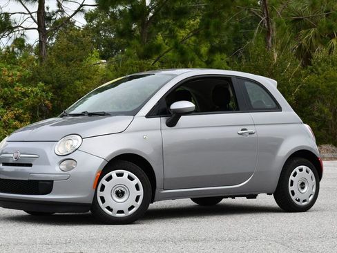 Used 2015 FIAT 500 Pop FWD image 23