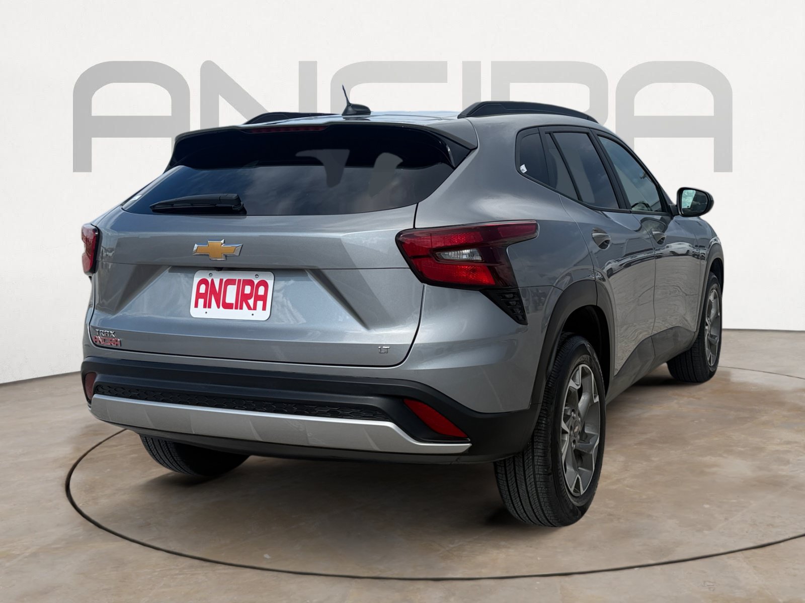 Used 2026 Chevrolet Trax LT FWD image 10