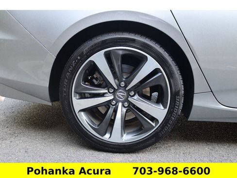 Certified 2025 Acura TLX w/ Technology Package image 31