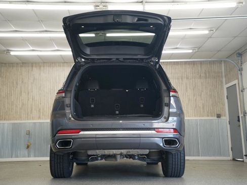 Used 2022 Jeep Grand Cherokee Summit w/ Advanced Protech Group IV AWD/4WD image 42