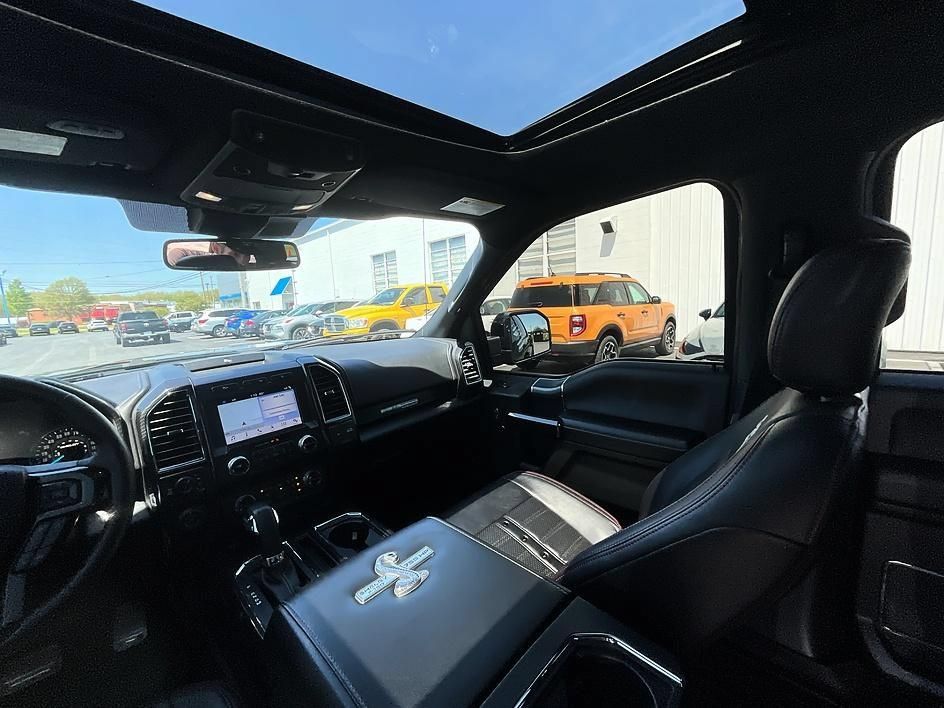 Used 2019 Ford F150 Lariat w/ Equipment Group 502A Luxury AWD/4WD image 27