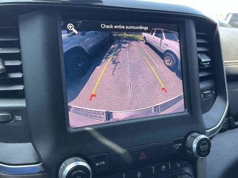 Used 2019 RAM 1500 Laramie w/ Sport Appearance Package AWD/4WD image 44