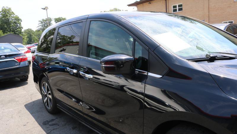 Used 2021 Honda Odyssey Touring image 3