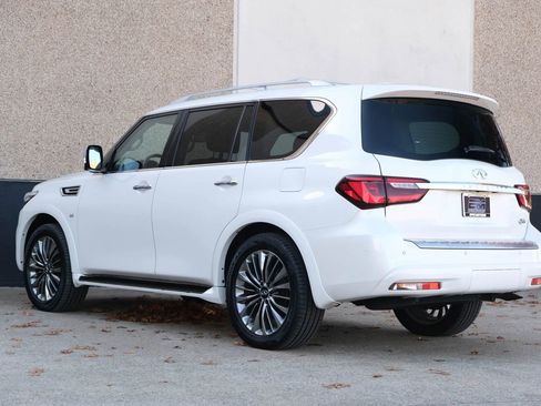 Used 2018 INFINITI QX80 4WD w/ Deluxe Technology Package image 14
