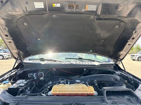 Used 2018 Ford F150 XLT w/ Equipment Group 302A Luxury image 29