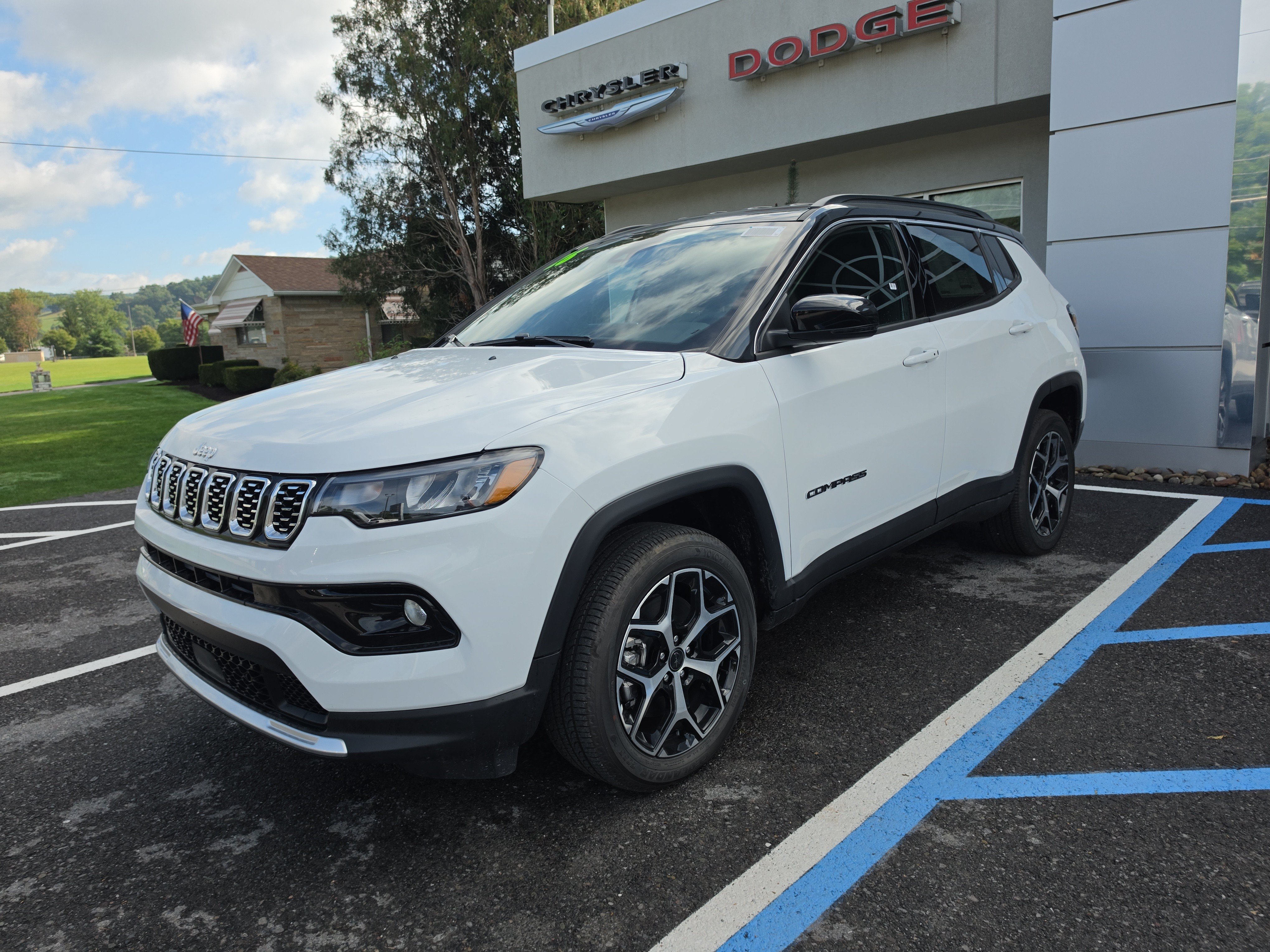New 2026 Jeep Compass Limited AWD/4WD image 8