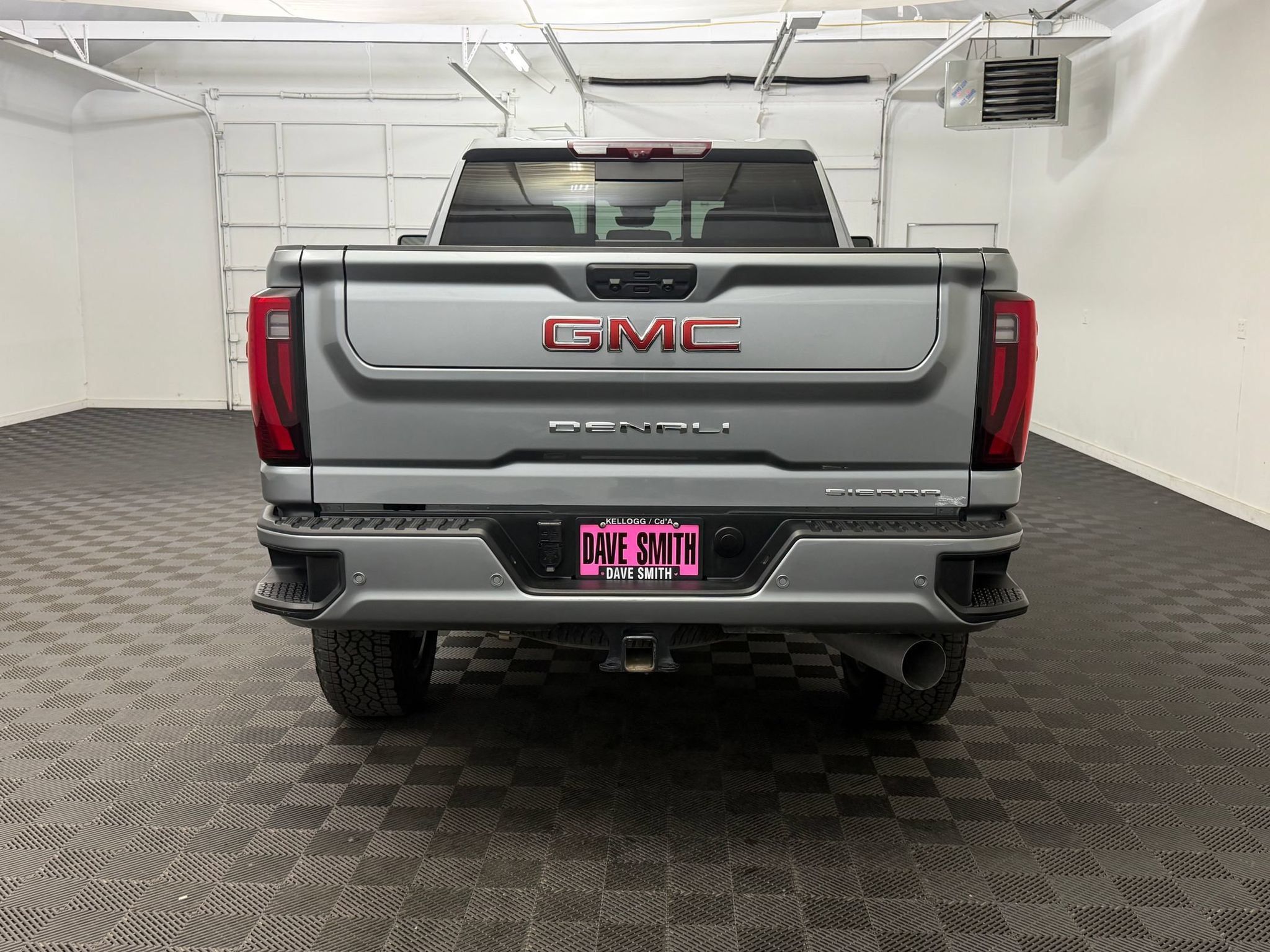Used 2024 GMC Sierra 2500 Denali w/ Denali Reserve Package AWD/4WD image 9