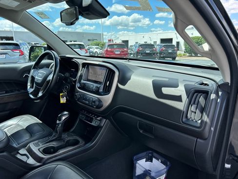 Certified 2022 GMC Canyon Denali AWD/4WD image 37