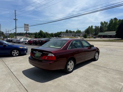 Used 2004 Toyota Avalon XL FWD image 7