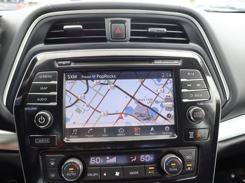 Used 2016 Nissan Maxima SR FWD image 23