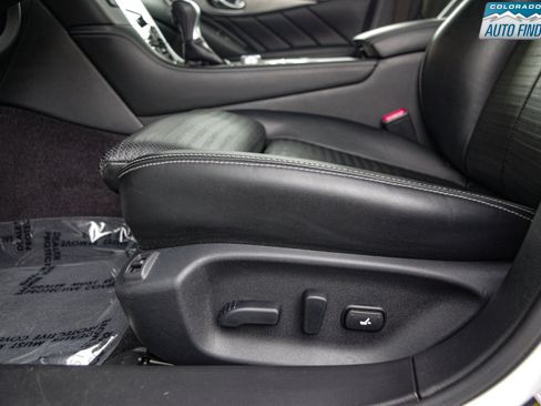 Used 2016 INFINITI Q50 Red Sport 400 image 12