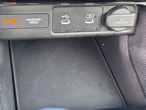 Certified 2025 Honda Civic Sport image 32