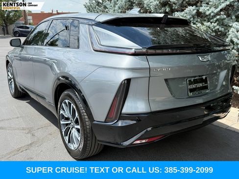Used 2024 Cadillac Lyriq Sport AWD/4WD image 5