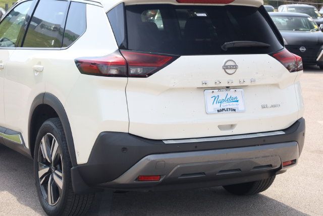 Used 2023 Nissan Rogue SL w/ SL Premium Package AWD/4WD image 8