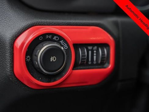 Used 2021 Jeep Wrangler Unlimited Sport AWD/4WD image 35