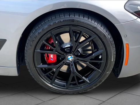 Used 2023 BMW 530i w/ Executive Package RWD image 10