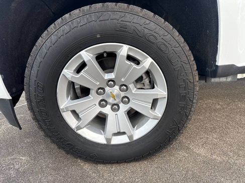 Used 2022 Chevrolet Colorado LT w/ Fleet Safety Package RWD image 41