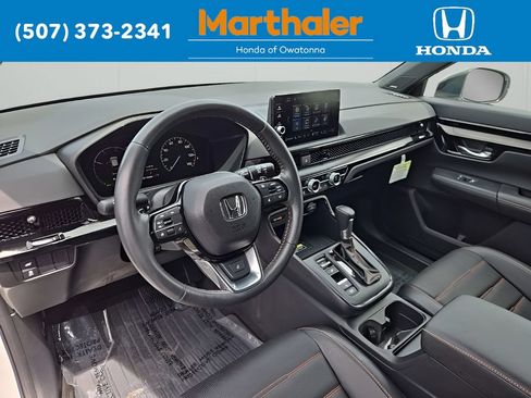 Used 2024 Honda CR-V Sport Touring image 11