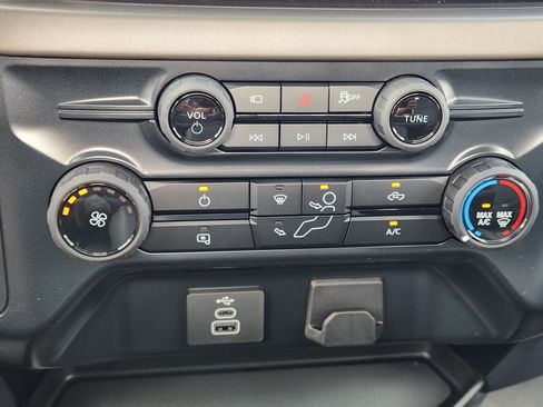 New 2026 Ford F150 XL AWD/4WD image 14