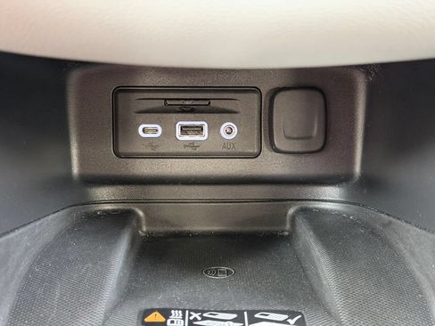 Used 2020 Chevrolet Equinox Premier AWD/4WD image 52