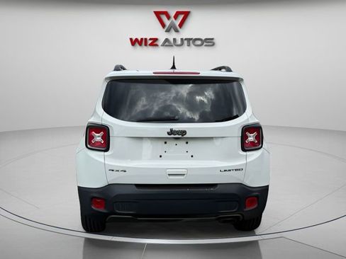 Used 2019 Jeep Renegade Limited w/ UConnect 8.4 Nav Group AWD/4WD image 4