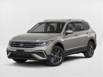 Used 2024 Volkswagen Tiguan SE w/ MDO Package, Three-Row
