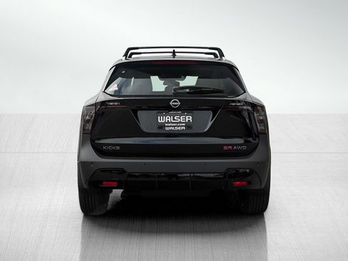 New 2026 Nissan Kicks SR w/ SR Premium Package image 5