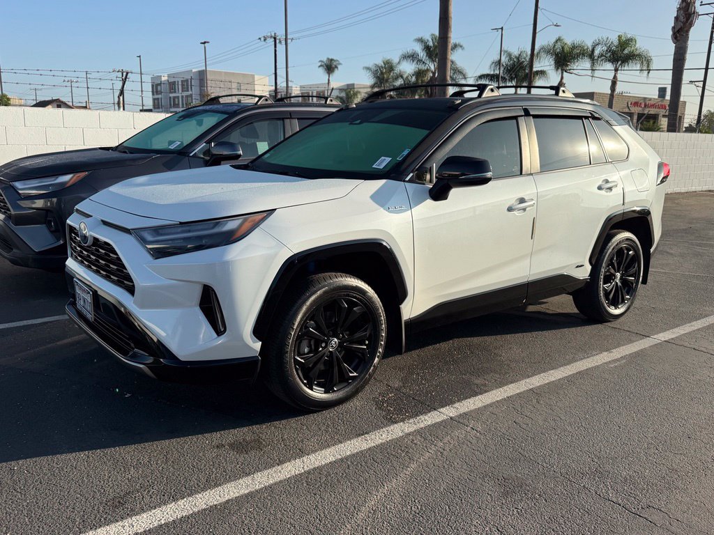 Used 2024 Toyota RAV4 XSE w/ Weather Package AWD/4WD image 2