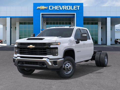 New 2026 Chevrolet Silverado 3500 W/T w/ WT Convenience Package image 6