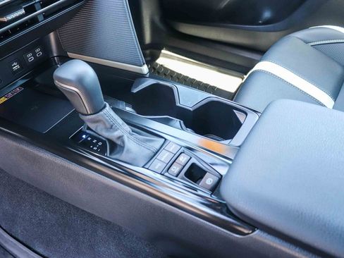 Certified 2025 Toyota Camry SE FWD image 23