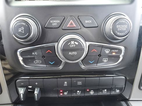 Used 2014 RAM 1500 Sport w/ Sport Premium Group AWD/4WD image 17
