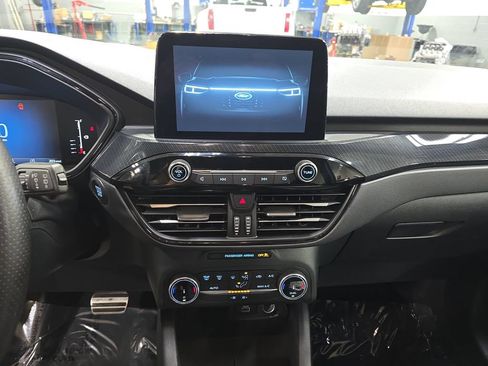 Used 2024 Ford Escape ST-Line FWD image 21