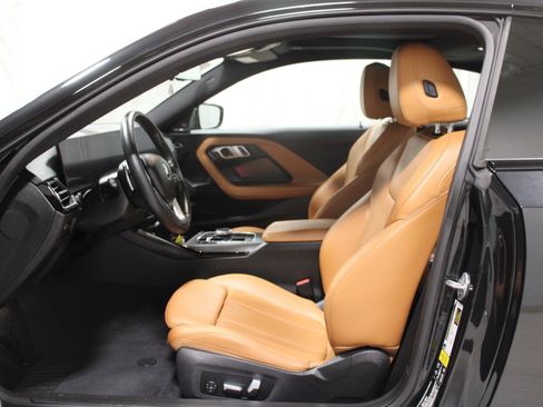 Used 2023 BMW 230i xDrive Coupe w/ Premium Package AWD/4WD image 4