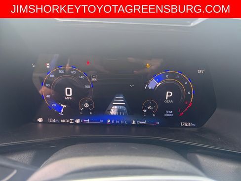 Used 2024 Chevrolet Colorado LT w/ LT Convenience Package AWD/4WD image 16