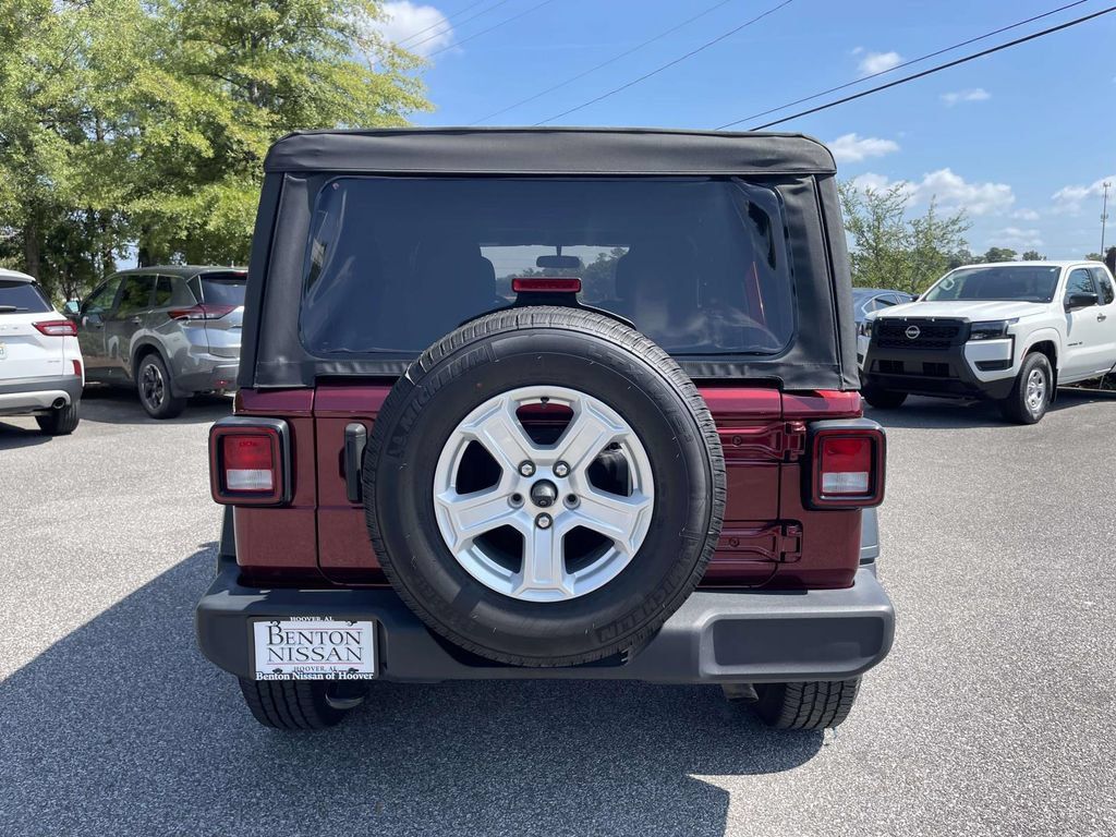 Used 2021 Jeep Wrangler Unlimited Sport AWD/4WD image 4