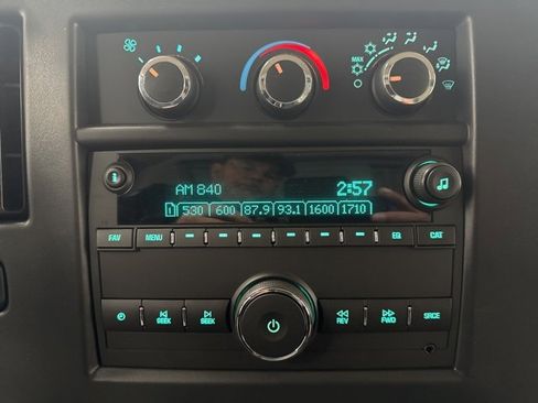 New 2026 Chevrolet Express 3500 w/ Power Convenience Package image 15