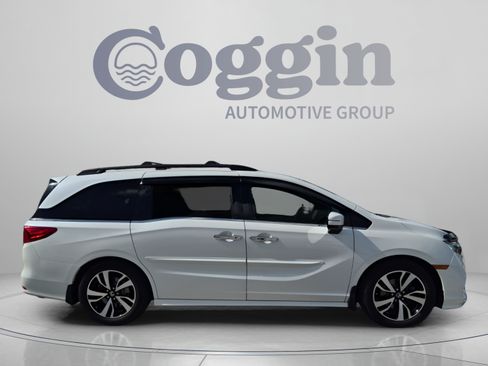 Used 2018 Honda Odyssey Elite image 6